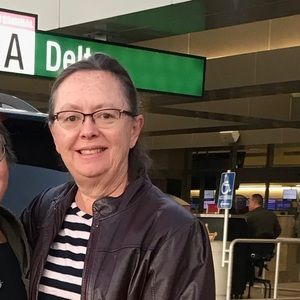 Meet your Posher, Donna